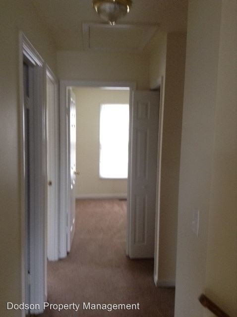 Building Photo - 3 br, 3.5 bath House - 10630 Wakeman Drive