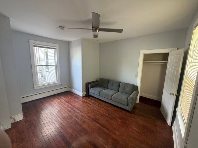 Foto del edificio - 186 Essex St