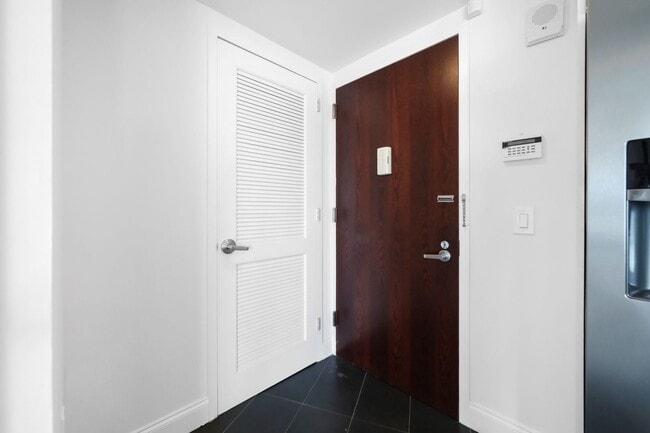 Photo - Gateway - 2/Bedroom Corner Apartment