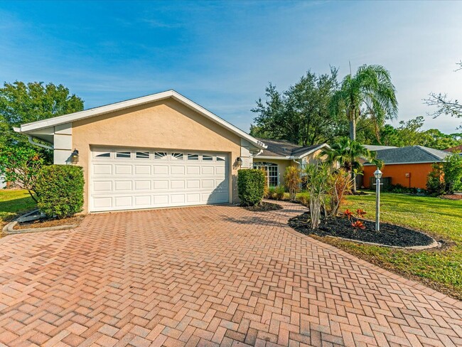 Foto del edificio - Braden River Lakes 3 Bedroom Fenced Yard &...