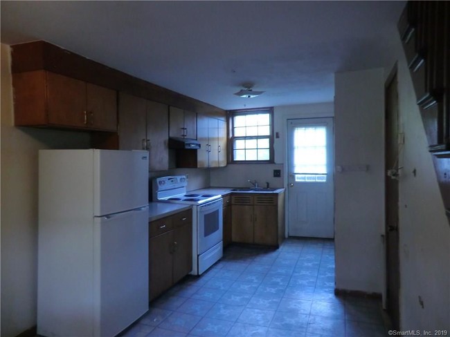 Building Photo - 42 Lanesville Rd