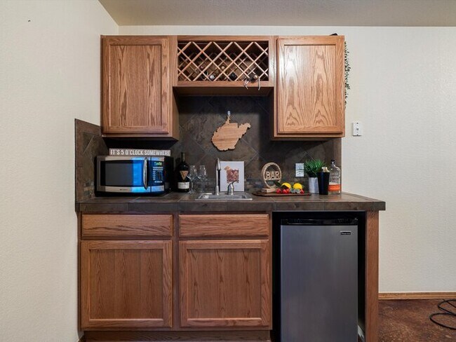 Foto del edificio - 16273 Windsor Creek Dr
