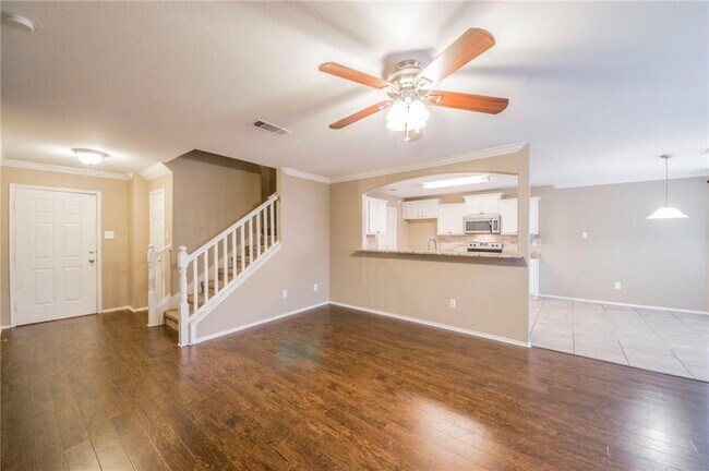 Foto del edificio - Newly updated and ready for Move-in!