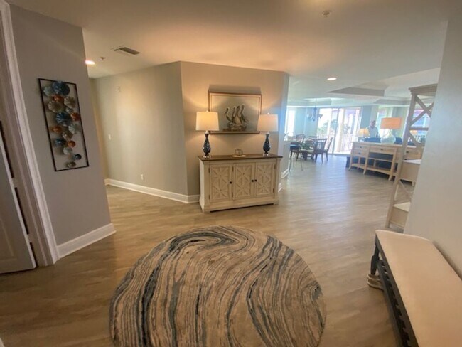 Foto del edificio - 15160 Harbour Isle Dr