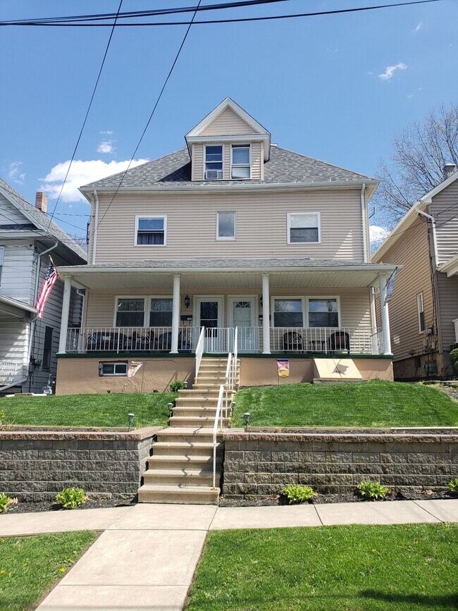 Foto del edificio - 1740 Madison Ave