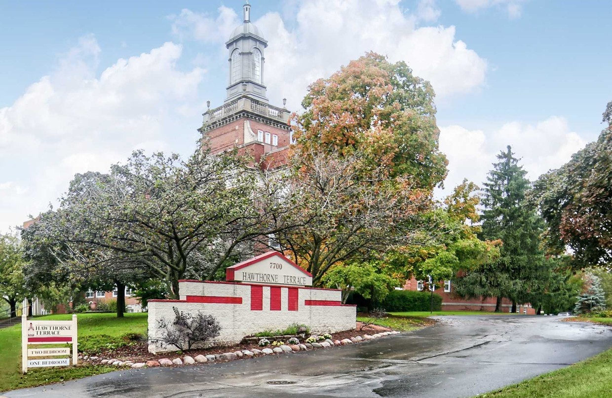 Hawthorne Terrace Apartments - Wauwatosa, WI | Apartments.com