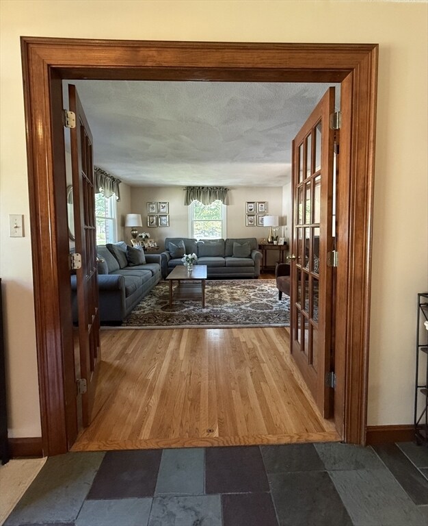 Foto del edificio - 51 Wildwood Ln