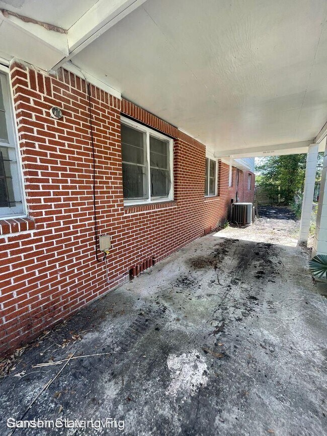 Foto del edificio - 5 br, 3 bath House - 1728 W 43rd Street