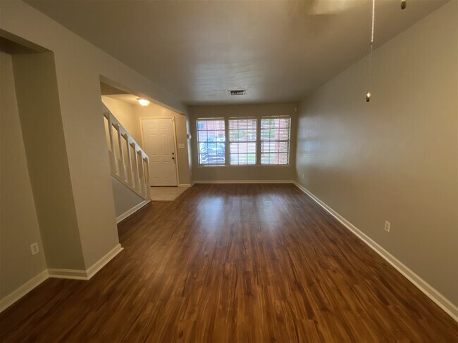 Foto del edificio - 2265 Green Timbers Trail