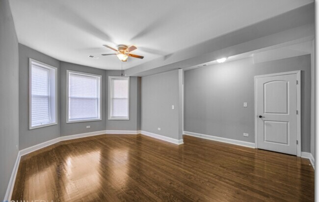 Gorgeous Living Room - 6235 S Rhodes Ave