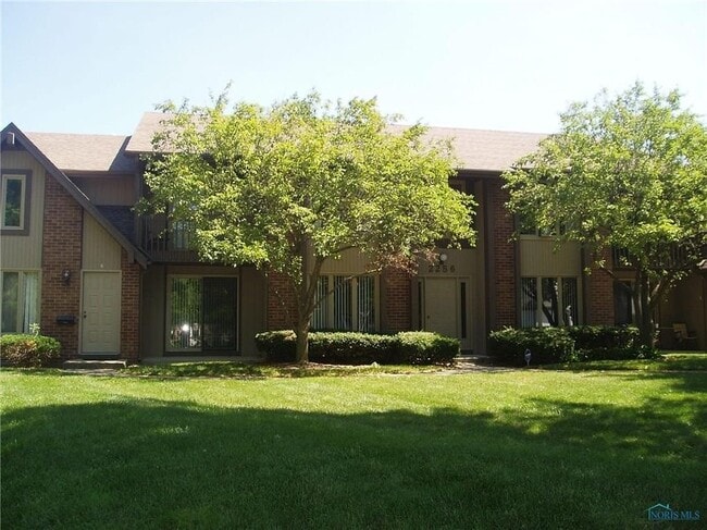 Building Photo - 2256 Rockspring Rd