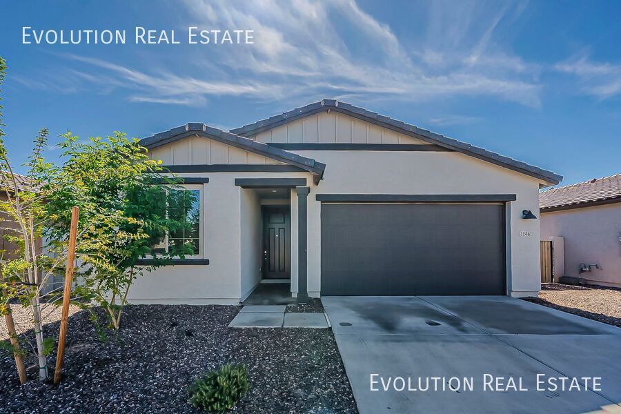 Foto principal - 11461 E Ulysses Ave