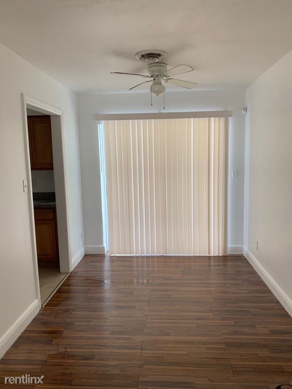 Building Photo - 3 br, 2 bath House - 2405 Savoy Dr
