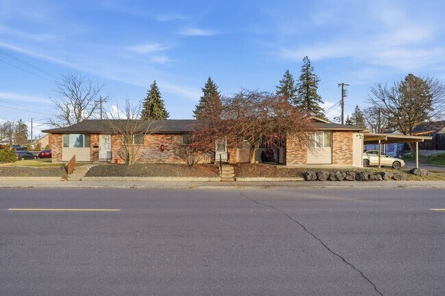 Foto del edificio - 1334 W Garland Ave