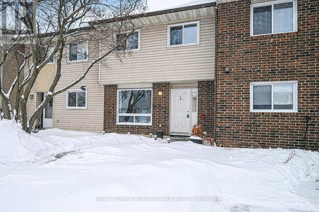 Building Photo - 3420 Southgate Rd