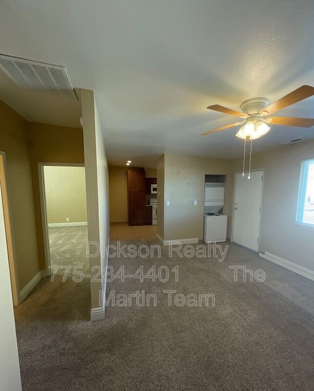 Building Photo - 478 Sunshine Ln