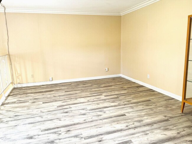 Foto del edificio - 17442 Jefferson Ln