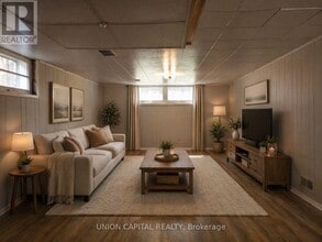 Building Photo - 6 Galewood Dr