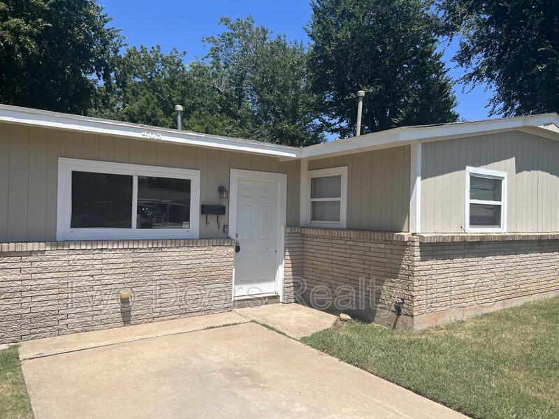 Foto principal - 405 Armstrong St