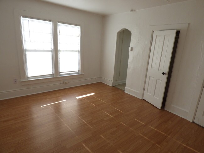 5807 S R St Unit 3 Littleton Co 80120 Apartment For Rent In Main Room 5807 S R St