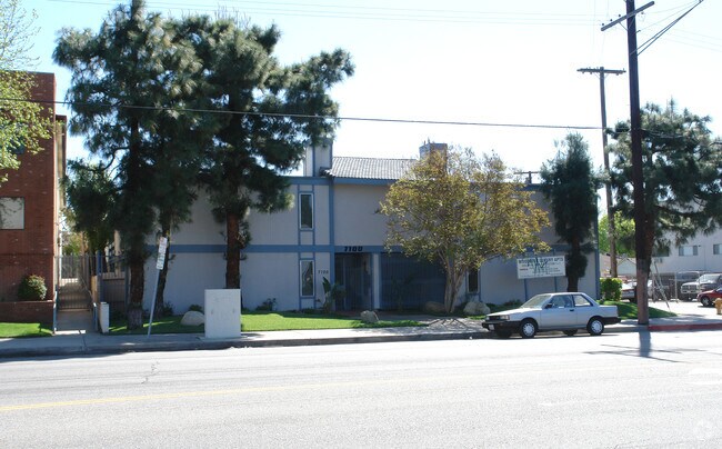Building Photo - 7100 Woodman Ave