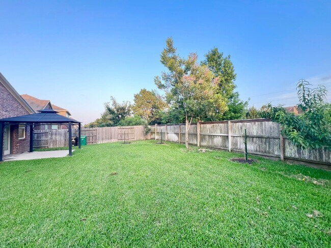 Foto del edificio - 26955 Churchill Gate Ln