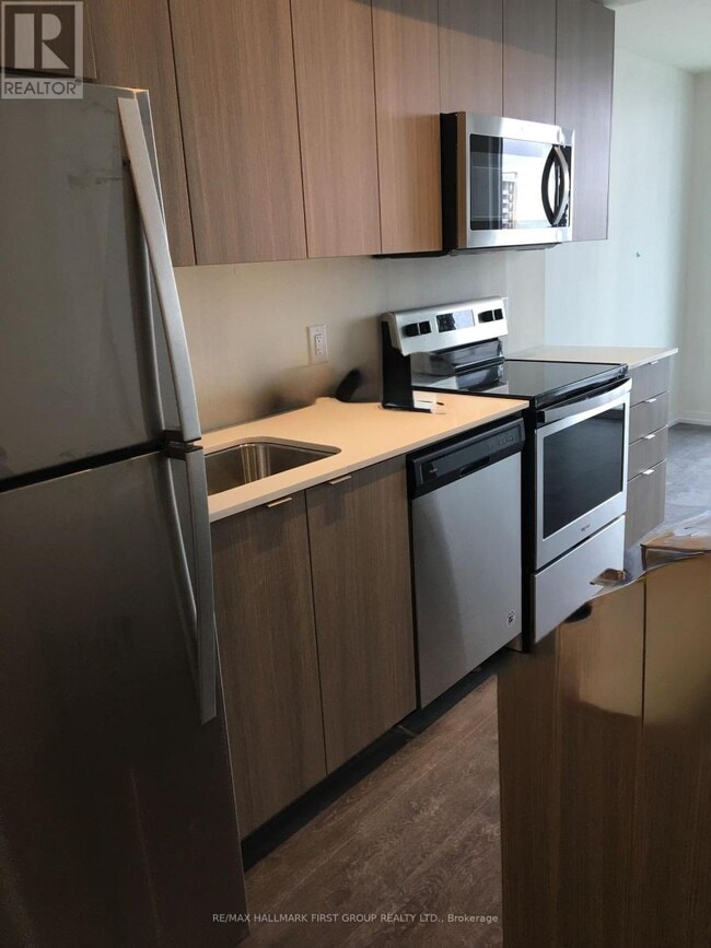 Photo du bâtiment - 3237 Bayview Ave