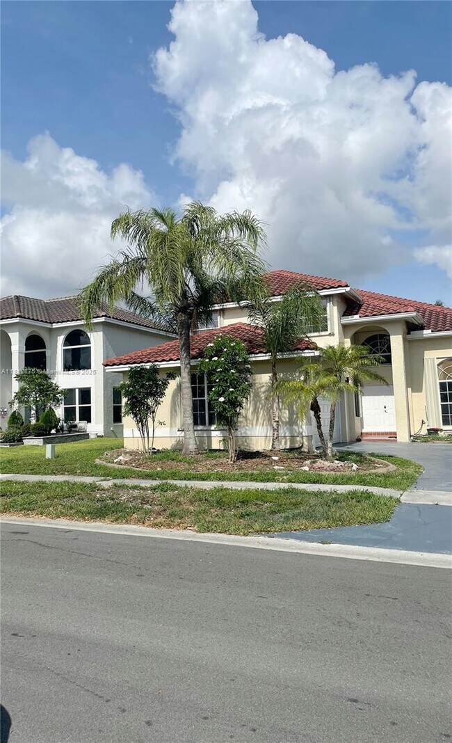 Foto del edificio - 1320 NW 185th Ave