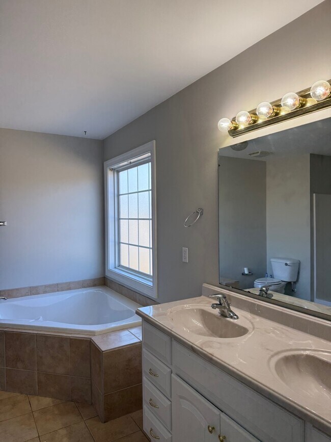 Foto del edificio - 101 Daughety Ct