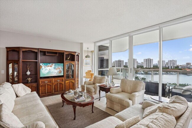 Foto del edificio - 21205 Yacht Club Dr