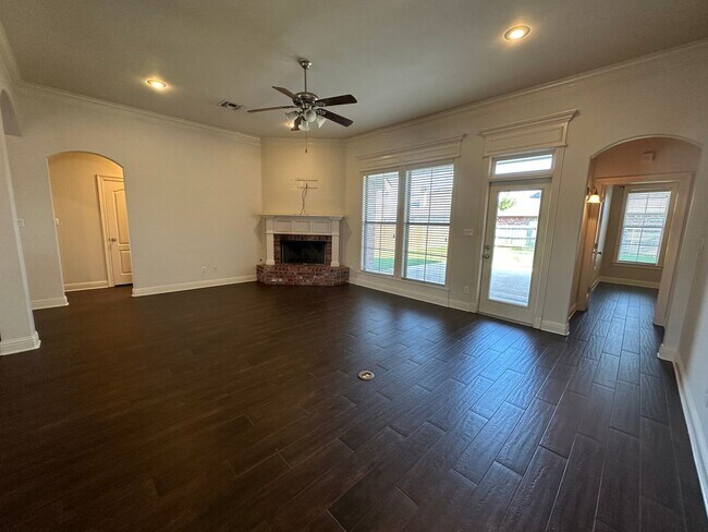 Foto del edificio - Gorgeous 3 Bedroom Home in North Bossier