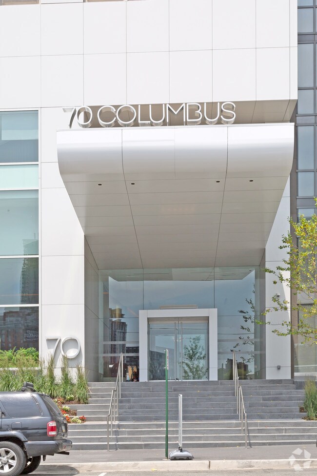 70 Columbus Rentals Jersey City, NJ