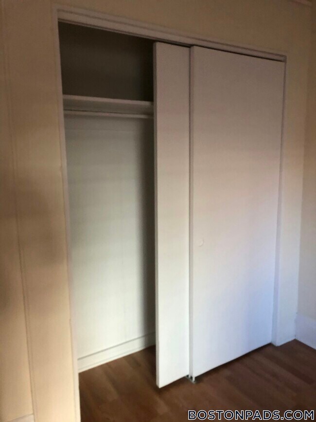 Building Photo - 62 Boylston St