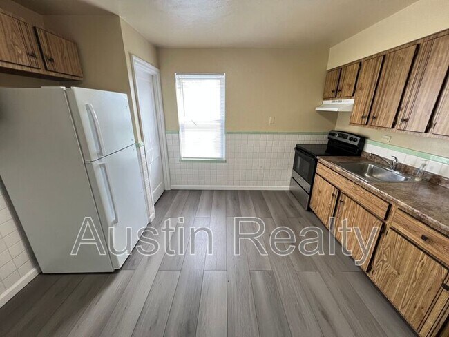 Foto del edificio - 2820 Ashby Rd