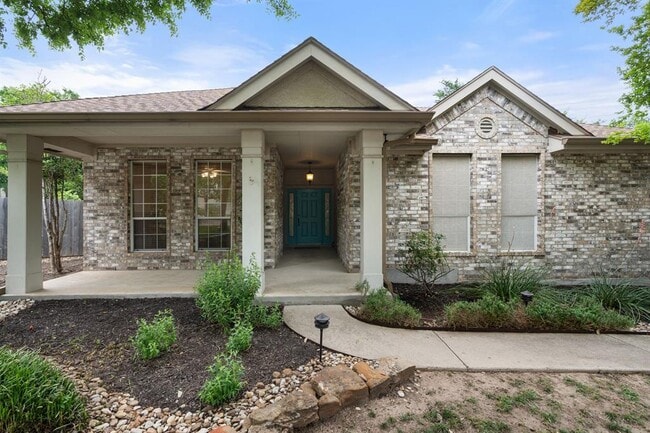 Building Photo - 2812 Cascade Falls Dr