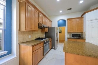 Building Photo - 2742 Hidden Knoll Tr