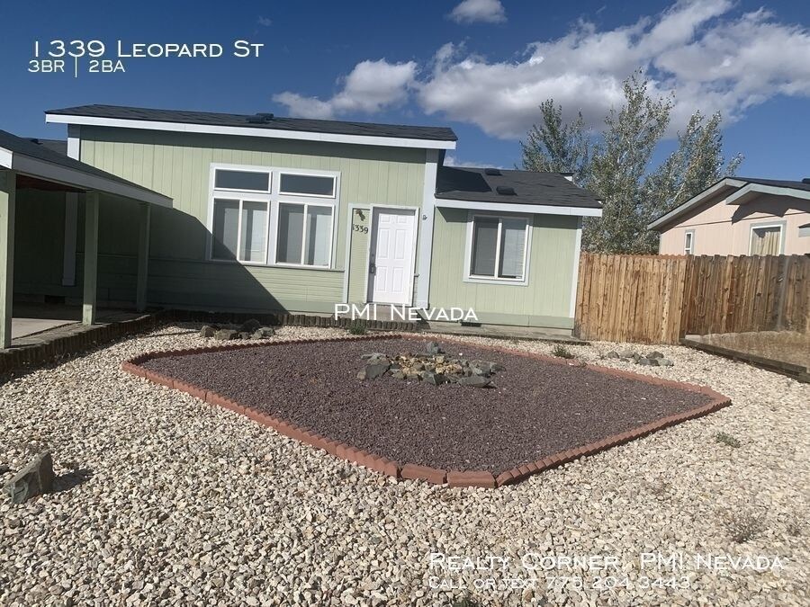 Primary Photo - 3 Bedroom 2 Bath Home in Panther Valley
