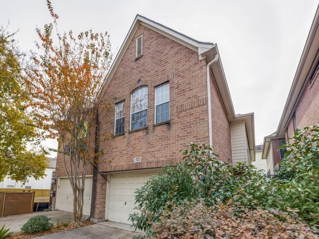 Building Photo - 5413 Nolda St