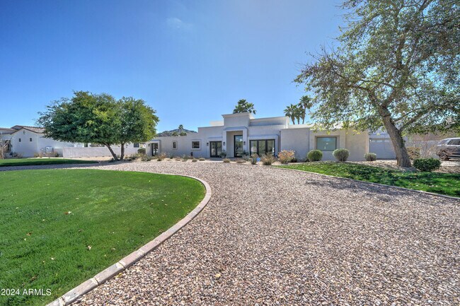 Foto del edificio - 5115 E Tomahawk Trail