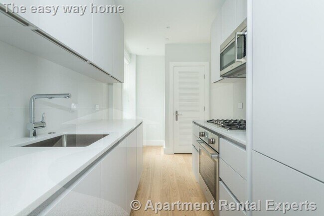 Foto del edificio - 286 Chestnut Hill Ave