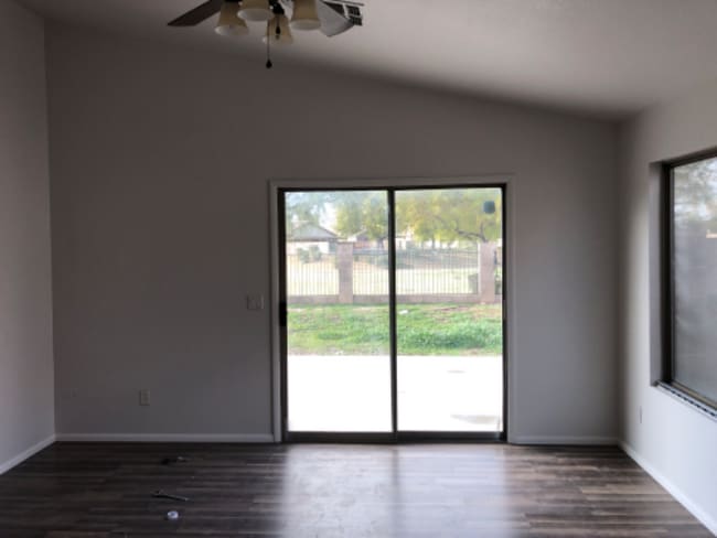 Building Photo - 8362 W Minnezona Ave