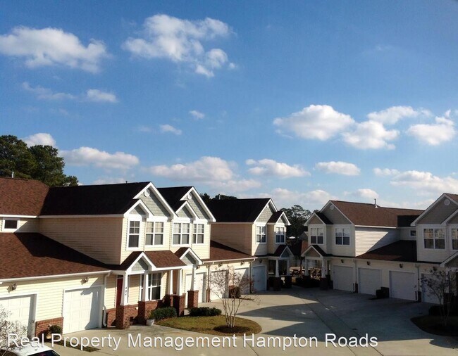 Building Photo - 3 br, 2.5 bath House - 851 Norview Avenue,...