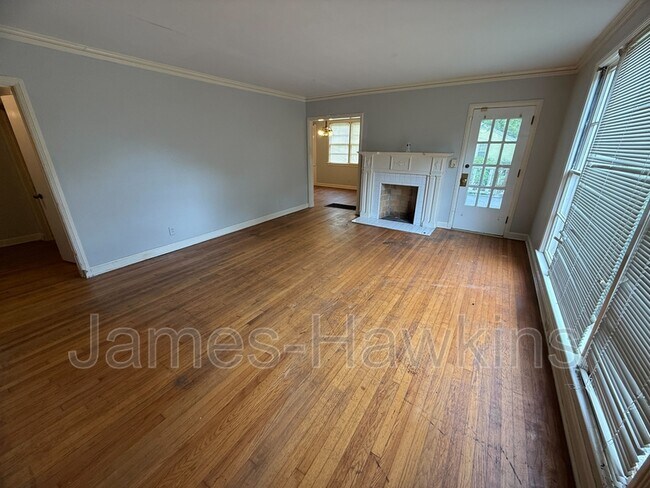 Foto del edificio - 3304 Gilmer Ave