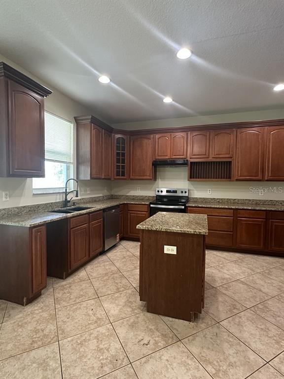 Building Photo - 18048 Java Isle Dr