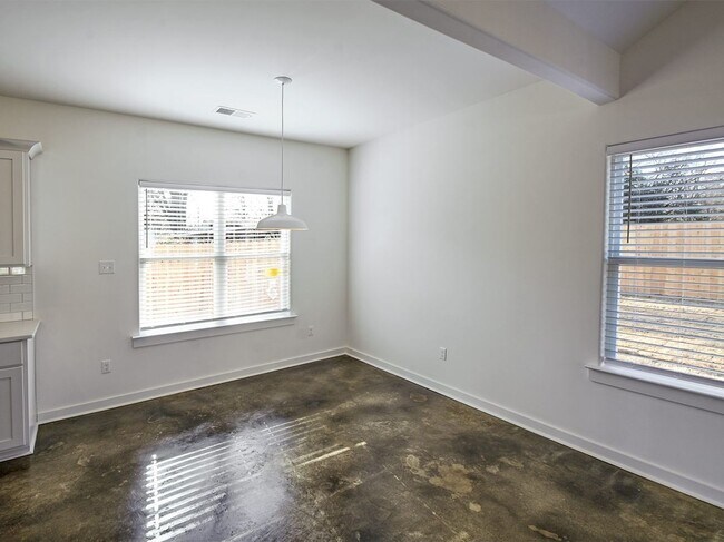 Foto del edificio - 4 Bedroom, 2 bath near University of Memphis built in 2020