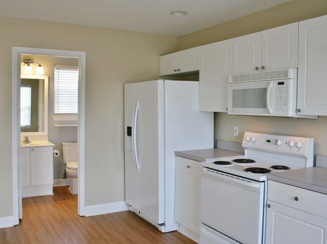 Building Photo - 4028 Colleton Ct