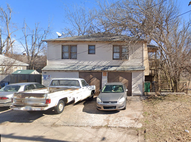 Primary Photo - 1612 N Villa Ave