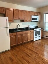 Building Photo - 6 Spalding St