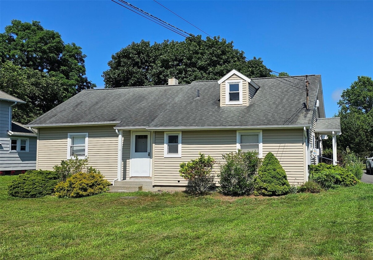 Primary Photo - 47 Brookfield Ave