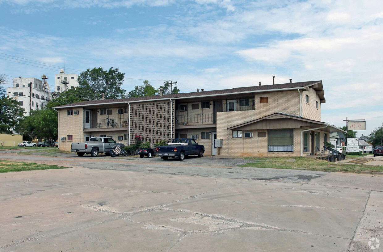 Foto del edificio - 1020 S Rock Island Ave